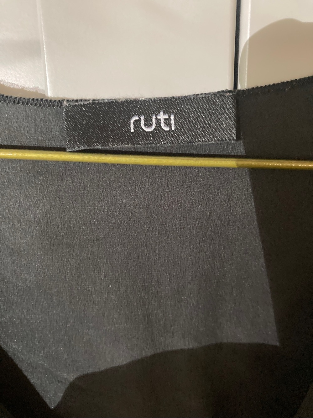 Ruti All Day Washable Black Silk Top - Picture 4 of 8